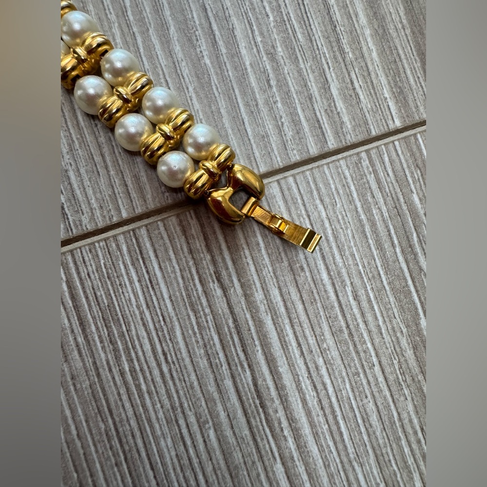 Vintage Gold and Pearl Jacmor Watch Chic Elegant Classy Costume Old Money - Picture 3 of 4